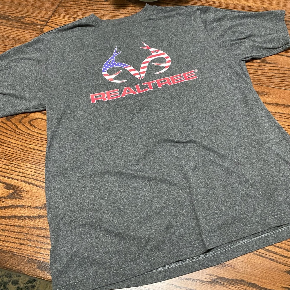 REALTREE - Patriotic Deer Antler Tee Shirt - Short Sleeve